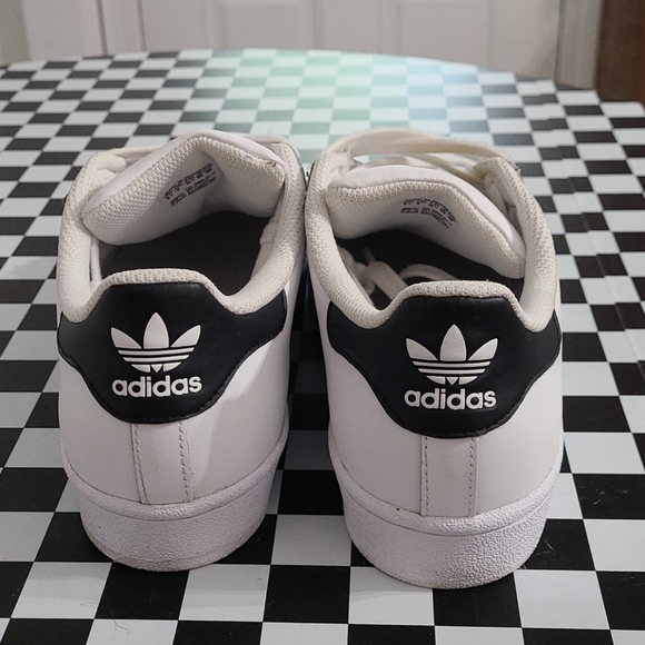 Adidas Original woman's superstart casual sneakers - Picture 4 of 8